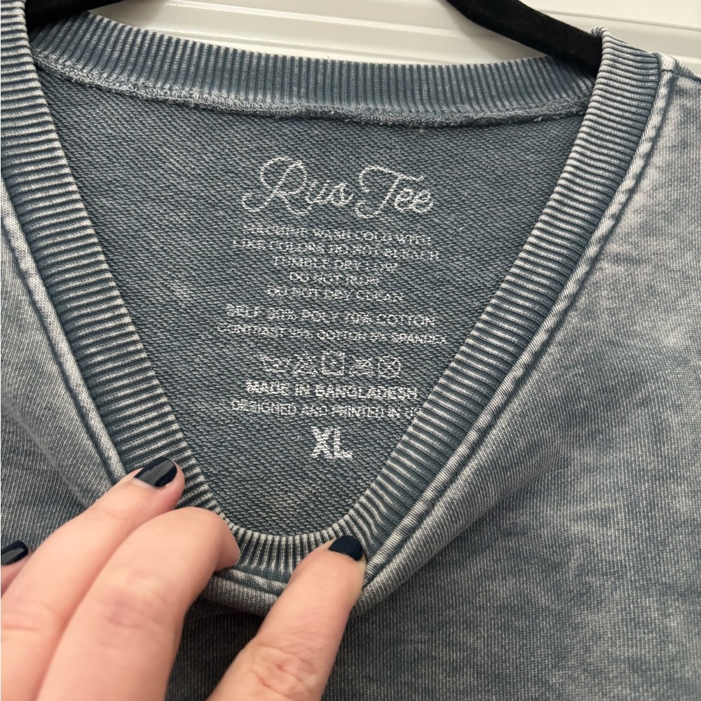 Gray Nashville Graphic Sweater - Picture 3 of 4